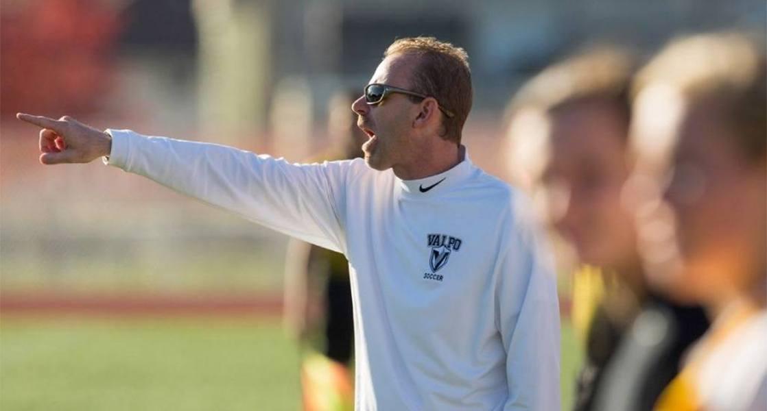 Valparaiso Soccer´s coach John Marovich and his team uses Firstbeat Sports